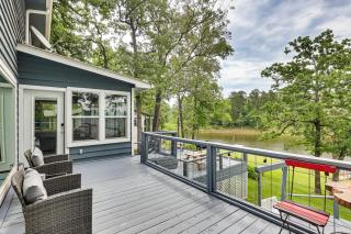Private Dock + Decks: Lake O' the Pines Escape - 9