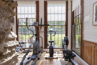 Fingals - sleeps 14 - 3