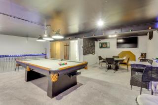 GREEN LANTERN: Game Room, Furnished Deck, Modern - 8