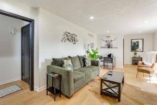 GREEN LANTERN: Game Room, Furnished Deck, Modern - 5