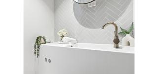 Luxury 2 Bedroom High Rise CBD Apartment with Gym and Pool - 6