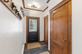Huge condo in front of Tremblant ski resort - 8