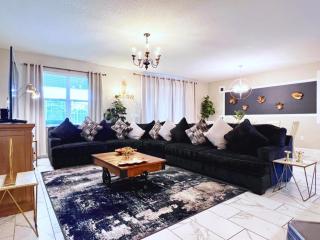 Champions Gate 8BR Villa • Pool, Spa, Theater - 0