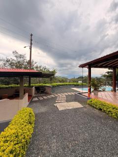 Casa campestre con piscina y Jacuzzi - 8