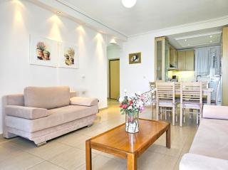 Saranda Beachfront Apartment 269 - 3