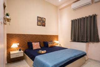 J Stays Modern Apartment near BHU - 8