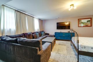 Arlington Townhome w/ Furnished Patio! - 6