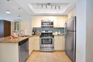 Hollywood Beach Tower - 1BR Suite - 5