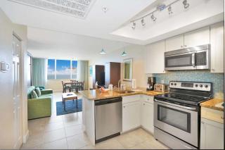 Hollywood Beach Tower - Studio Suite - 5