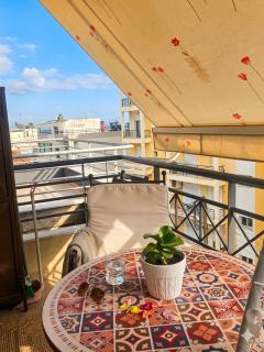 La vie est belle (Appartment with private parking) - 6