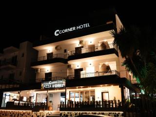 Corner Hotel - 0