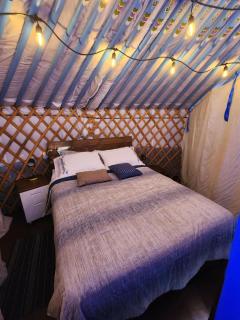 COTC - The Coulee Yurt - Suite - 1