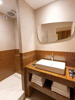 Basfroi Cosy Apartment 2 - 5
