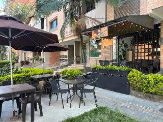 Loft en Laureles Central AC Moderno - 4