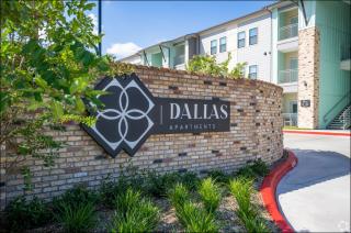 2 Bed 2 Bath Apt Near Airport & Shopping Points - 0