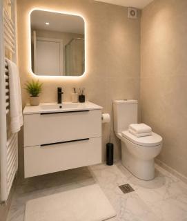 PLAKA Luminous Deluxe Suite - 1