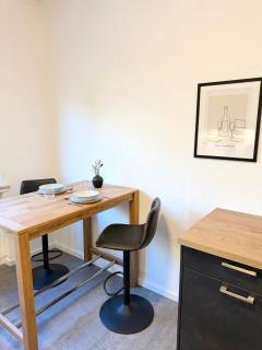 Stilvolles Apartment mit Balkon nahe Bremen - Delmenhorst - 1
