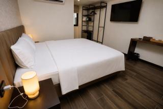 The Wang Yaowarat Hotel - 2