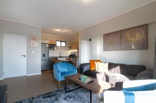 Captain's Hideaway - Executive One Bedroom Suite - 6