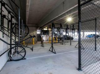 Luxe Nest | King Studio Downtown 2B - 7