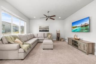 Family Retreat - Central to everything - 5bd sleeps 10 - 9