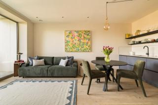 The Heart of Balham Stylish 1Bed Flat with Balcony - 5