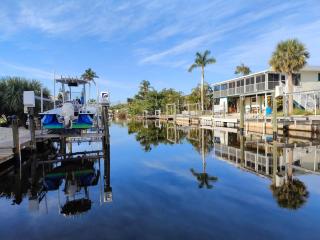 The Lazy Manatee 2 BR house - 0