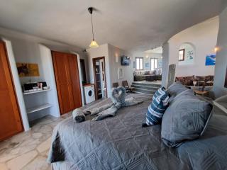 Dorothea Panoramic Villa - 6