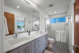 150 - Golden Gardens 3BR - 7
