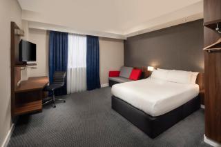 Holiday Inn Express Aberdeen Airport by IHG - 3