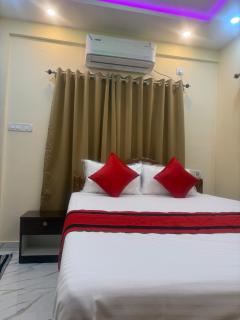Tulip 3bhk 3AC - 1