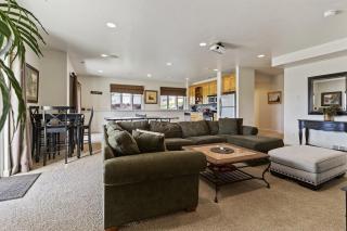 Magnificent View Hot Tub Mtn Views PoolGame Rm - 8