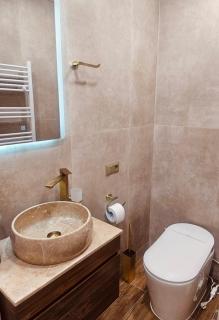 Bright Modern Apartment in Green Complex Tbilisi Stay - 5