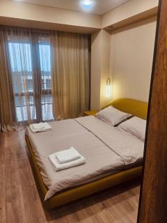 Bright Modern Apartment in Green Complex Tbilisi Stay - 1