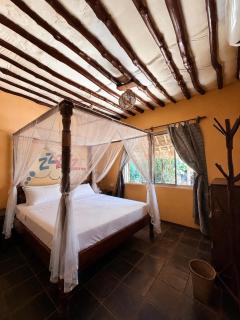 Stay Social Diani - Backpackers & Social Hub - 5