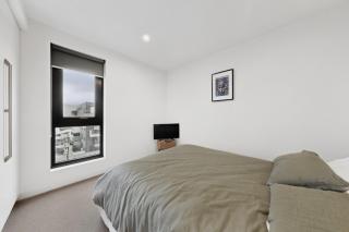 Modern Living in the Heart of Hawthorn East - 9