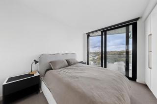 Modern Living in the Heart of Hawthorn East - 8