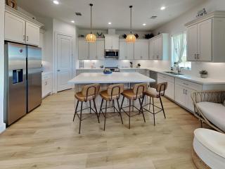Buckin Beach House - 3