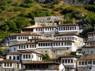 Guva Mangalem Boutique Hotel & Restaurant -Berat Old Town View - 3