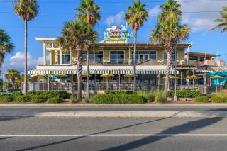 Quaint 2BR/25BA Cottage Nestled Between 30A & Panama City Beach! Sleeps 6! - 2