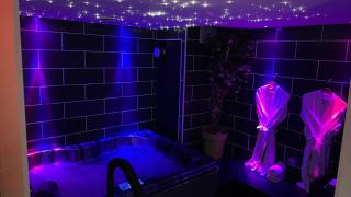 BLŌM Suite romantique, spa privé & salle de massage, petit dej inclus - 0