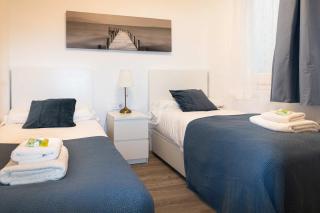 Elegant Apartment in Barcelona Ideal for Business and Leisure Next to Fira - 6