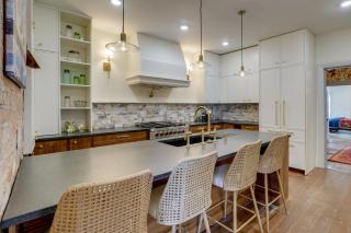 2nd Street Inn: Historic 1870s Gem Steps From Main - 8