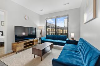Sleek 2BR 2BA Condo in assembly with Stylish Décor - 8
