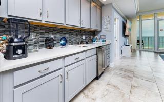 Phoenix Gulf Towers 805 condo - 5