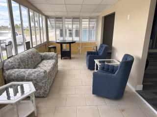 2BR w Lanai in Sunny Ft Myers Beach - 6