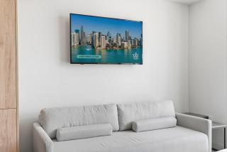 Stylish Downtown Studio - Pool & Gym - 6