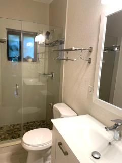 Amazing 2 Bedroom House in the Heart of Miami - 9