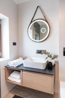 THE POINT Boutique Studio in the City Center - 5