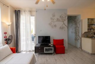 Cozy 1 bedroom apartment in walking distance to the municipal beach - 8